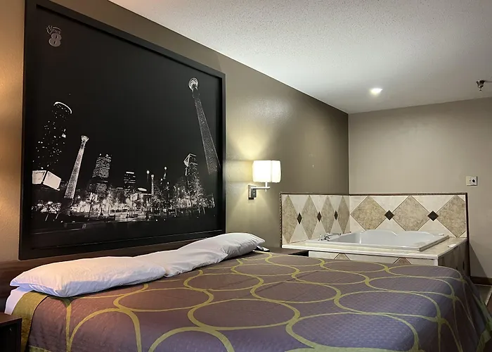 Super 8 By Wyndham Norcross/I-85 Atlanta