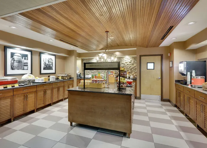 Hampton Inn & Suites Mooresville