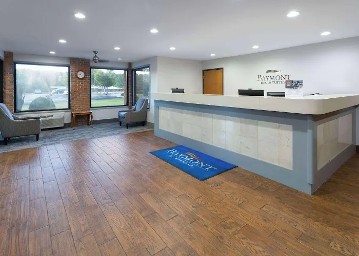 Baymont By Wyndham Lagrange