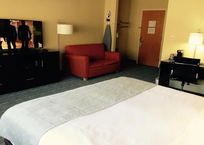 Cherokee Grand Hotel