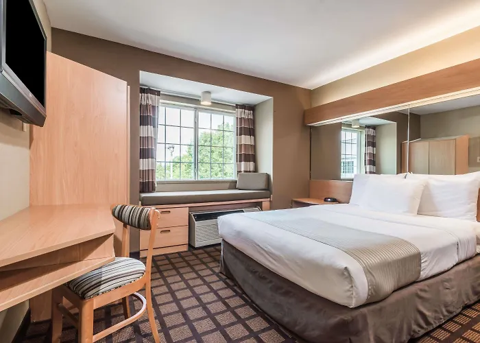 Microtel Inn & Suites By Wyndham West Chester