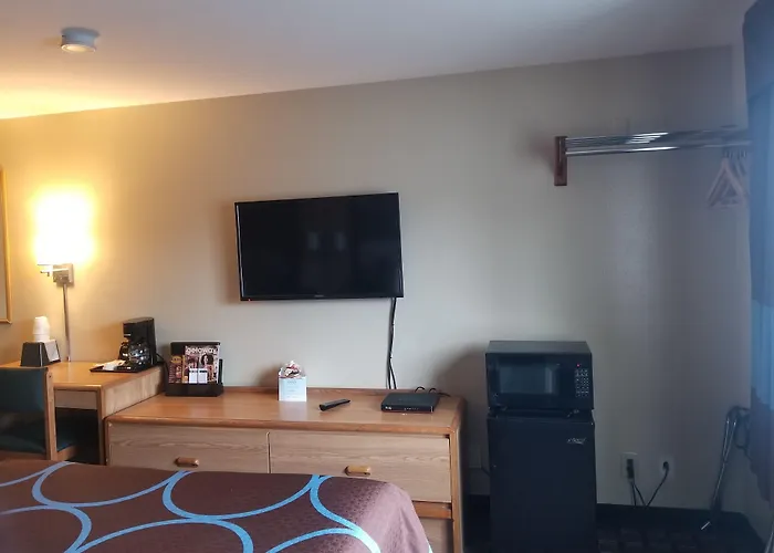 Super 8 By Wyndham Carson City Lake Tahoe