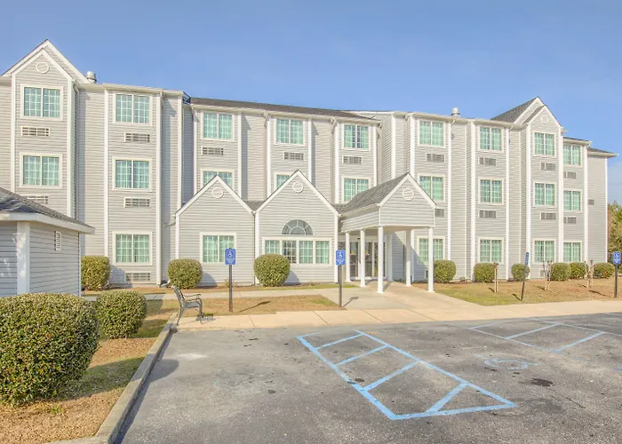 Microtel Inn & Suites By Wyndham Gulf Shores