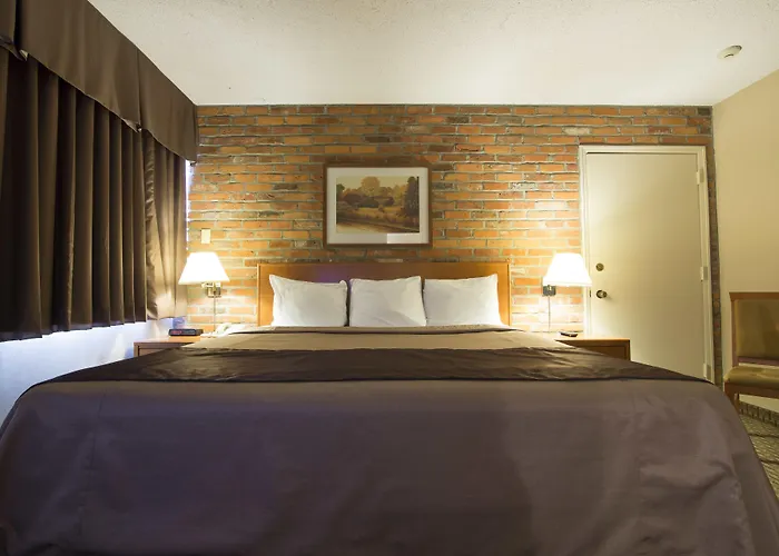 Travelodge By Wyndham Thunder Bay On