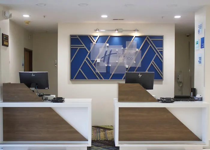 Holiday Inn Express & Suites Wilson-Downtown By Ihg