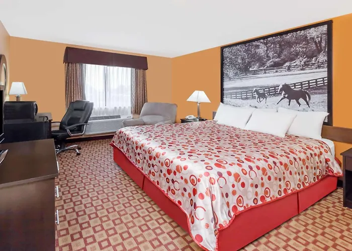 Super 8 South By Wyndham
