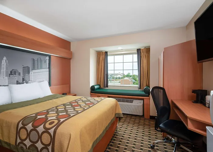 Super 8 By Wyndham Columbus West