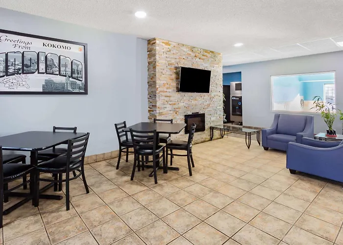 Super 8 By Wyndham Kokomo