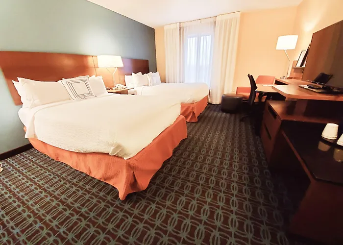 Fairfield Inn & Suites Cleveland Avon