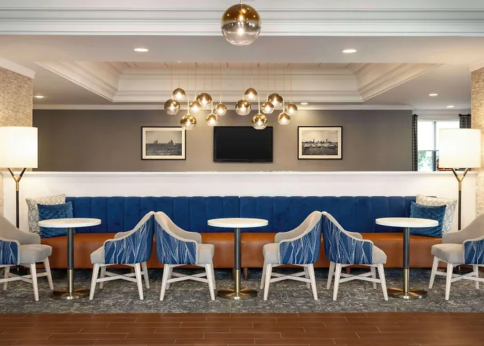 Hampton Inn By Hilton Boston/Cambridge