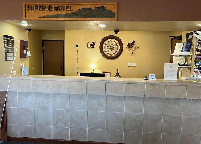 Super 8 By Wyndham Trinidad