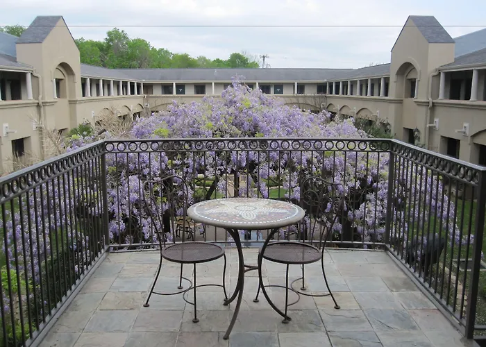 College Station Cheap Hotels