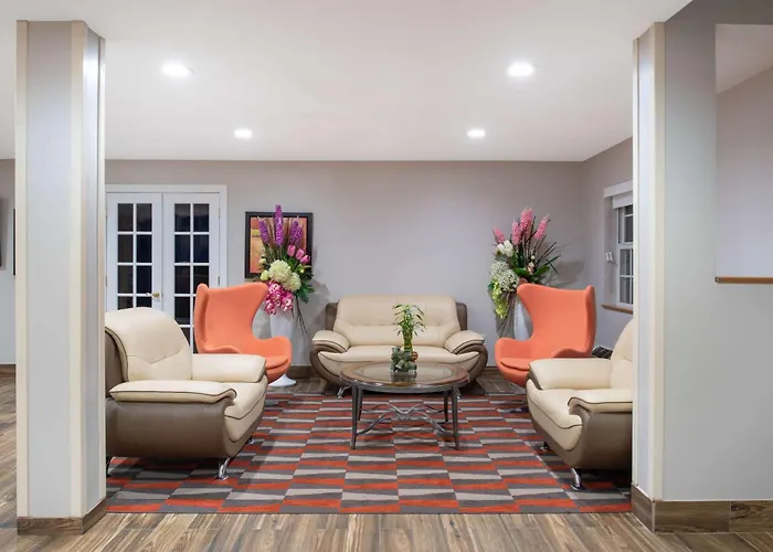 Microtel Inn & Suites By Wyndham Springfield