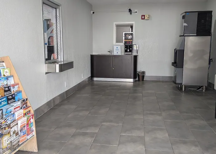 Motel 6-Victoria, Tx