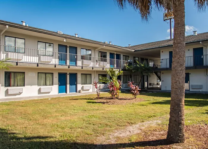 Motel 6-Ft. Pierce, Fl