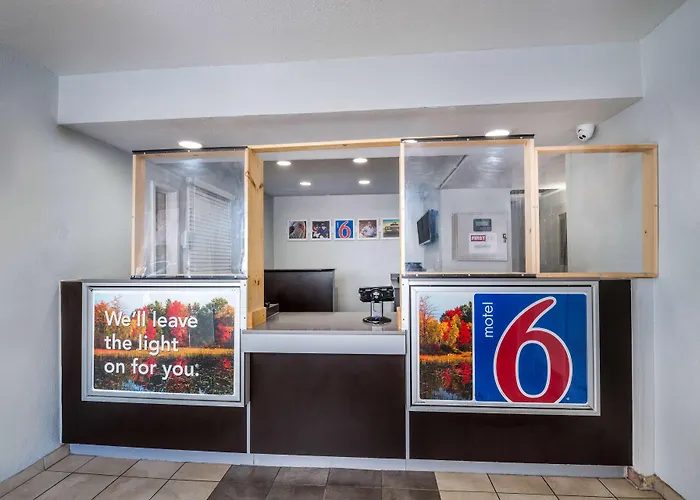Sandston Cheap Hotels