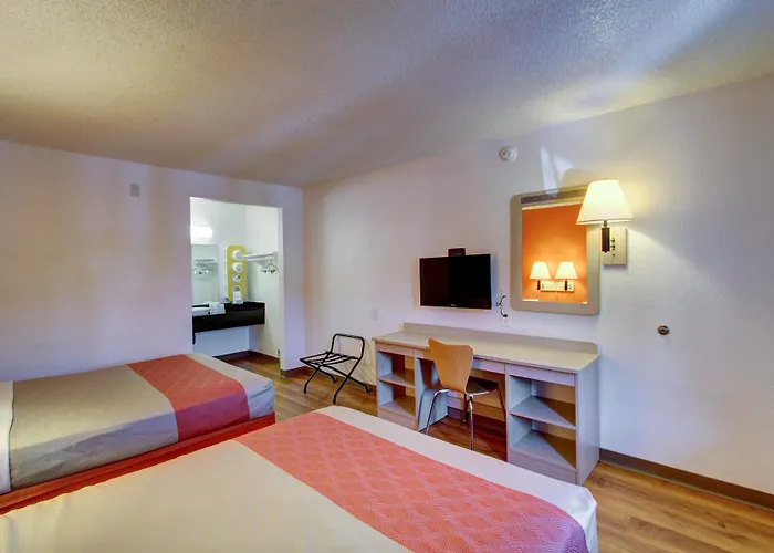 Motel 6-La Mesa, Ca - San Diego