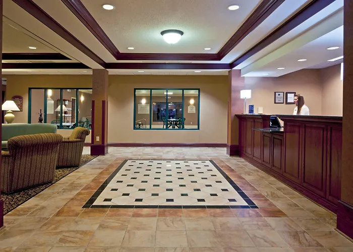Holiday Inn Express Gas City By Ihg
