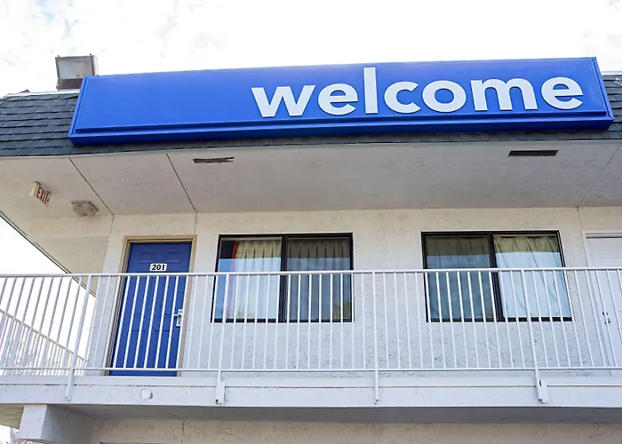 Motel 6-Porterville, Ca
