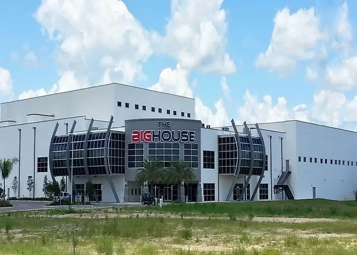 Holiday Inn Express & Suites Tavares By Ihg