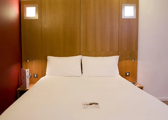 Ibis Swansea
