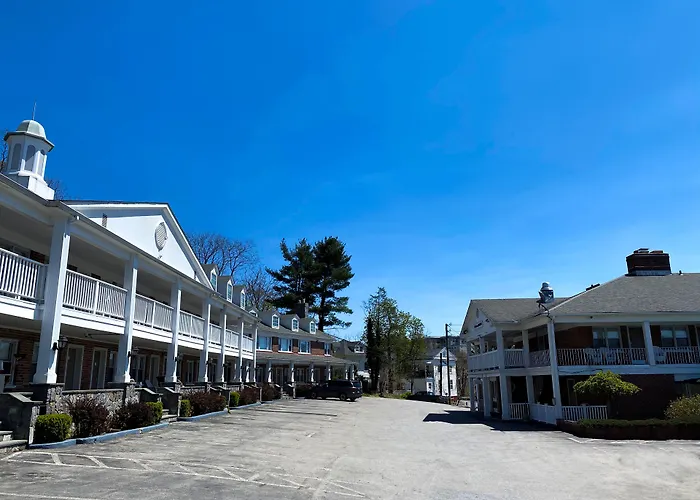 Peekskill Cheap Hotels