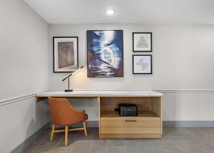 Best Western Acadia Hotel