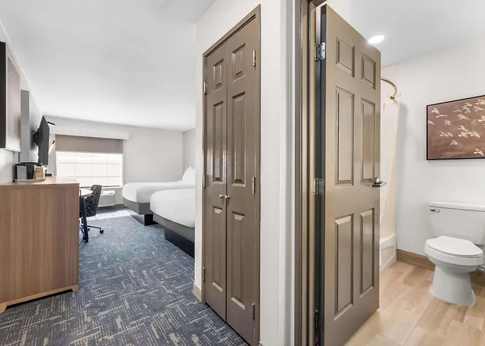 Best Western Acadia Hotel