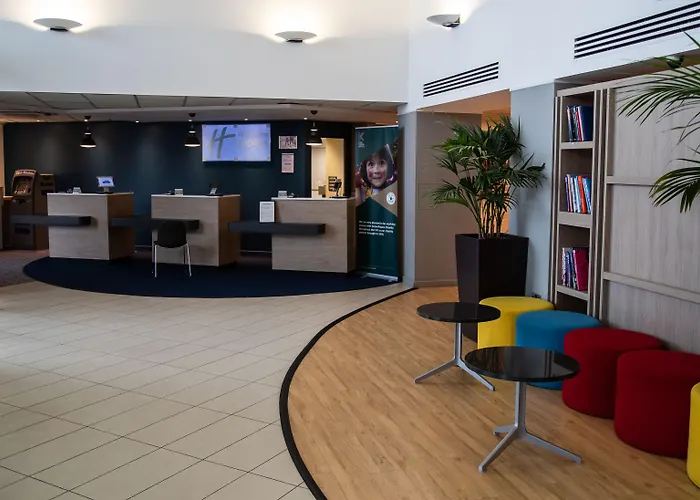 Holiday Inn Express London Stansted Airport By Ihg