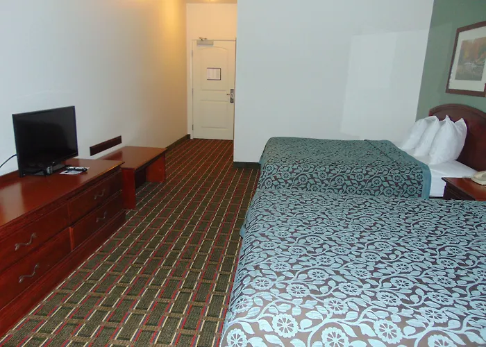 Days Inn By Wyndham Pentwater