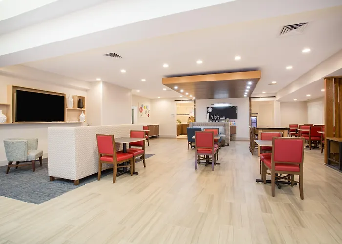 Holiday Inn Express & Suites Ft Collins By Ihg