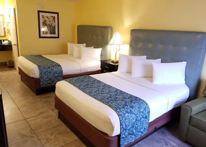 Shining Light Inn & Suites