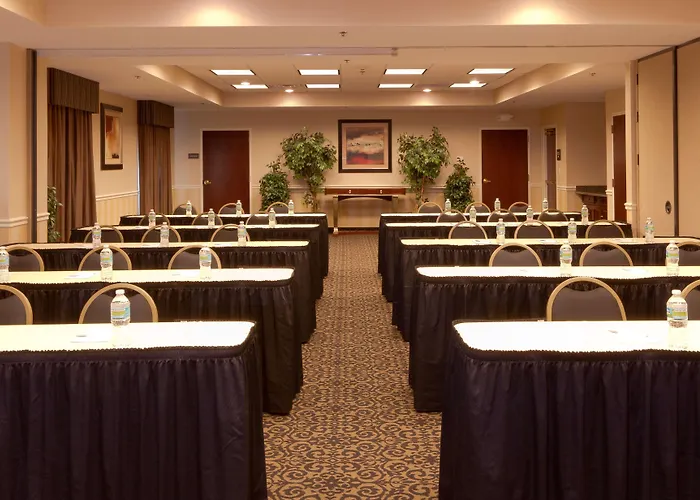 Hampton Inn & Suites Jacksonville-Airport
