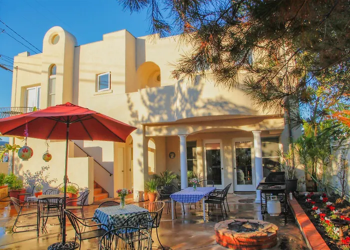 Santa Paula Inn