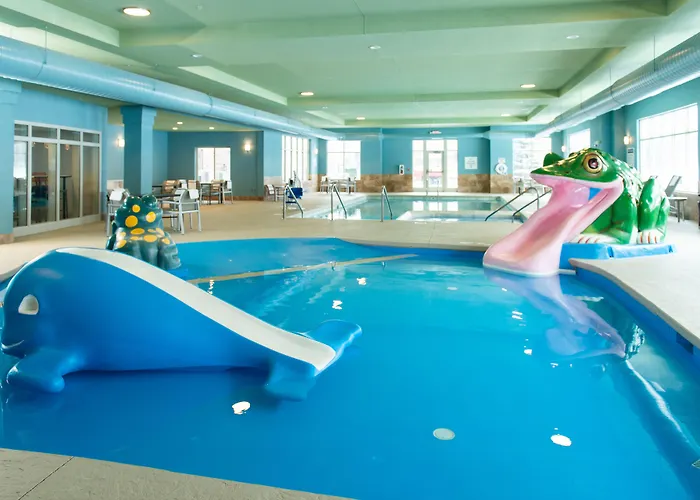 Holiday Inn Express & Suites Wausau By Ihg