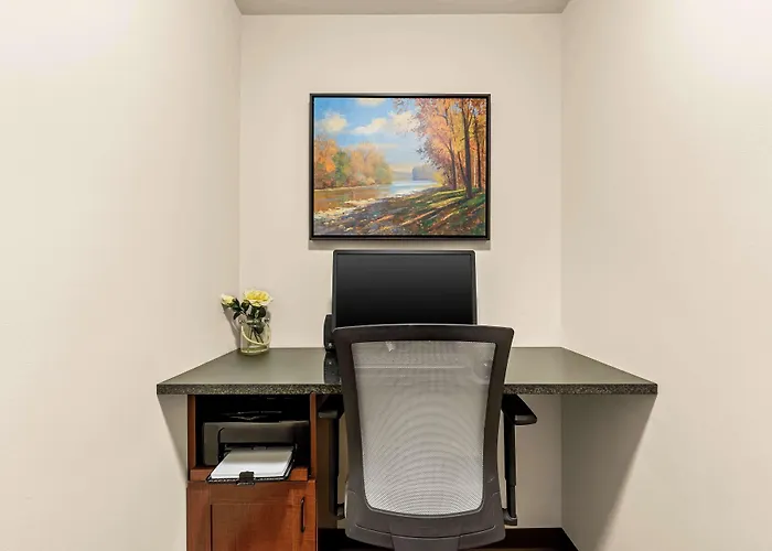 Best Western Legacy Inn & Suites Beloit/South Beloit