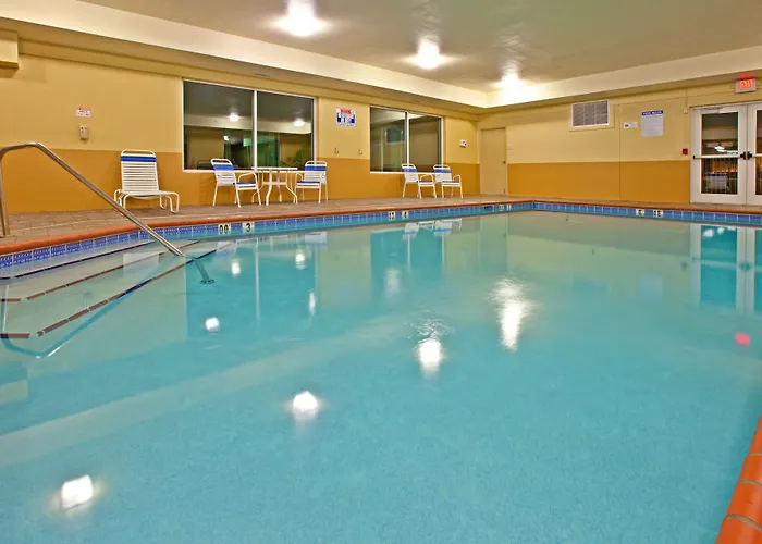 Holiday Inn Express & Suites Lexington Downtown Area-Keeneland By Ihg