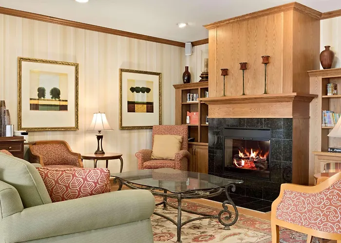 Country Inn & Suites By Radisson, Peoria North, Il