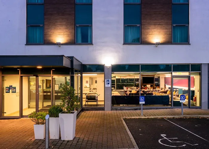 Burnley Cheap Hotels