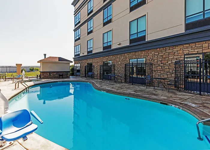 Holiday Inn & Suites Stillwater-University West By Ihg