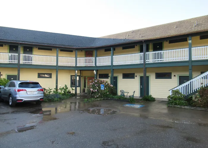 Gualala Cheap Hotels