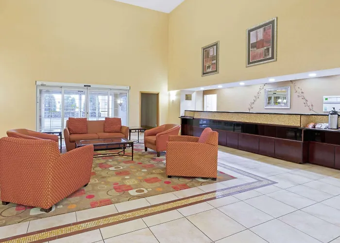 La Quinta By Wyndham Stillwater -University Area