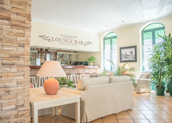 Loule Jardim Hotel