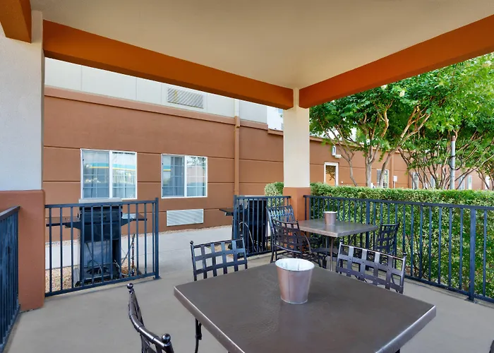 Candlewood Suites Plano East By Ihg