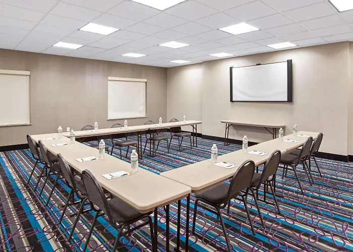 La Quinta Inn & Suites By Wyndham Houston Pasadena North