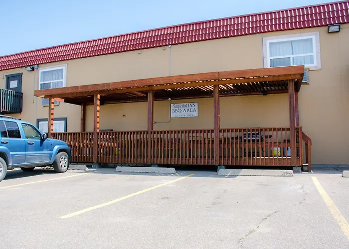 Ramada By Wyndham Medicine Hat