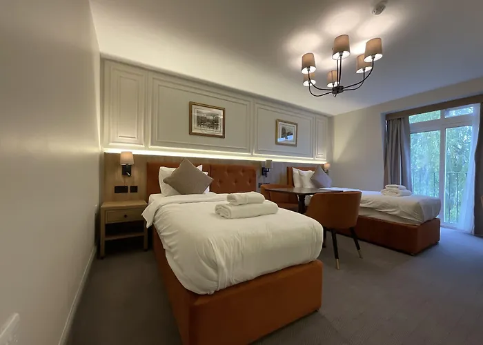 Old Mill Hotel & Lodge