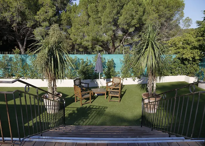 Les Jardins De Cassis - Parking Gratuit & Piscine Chauffee