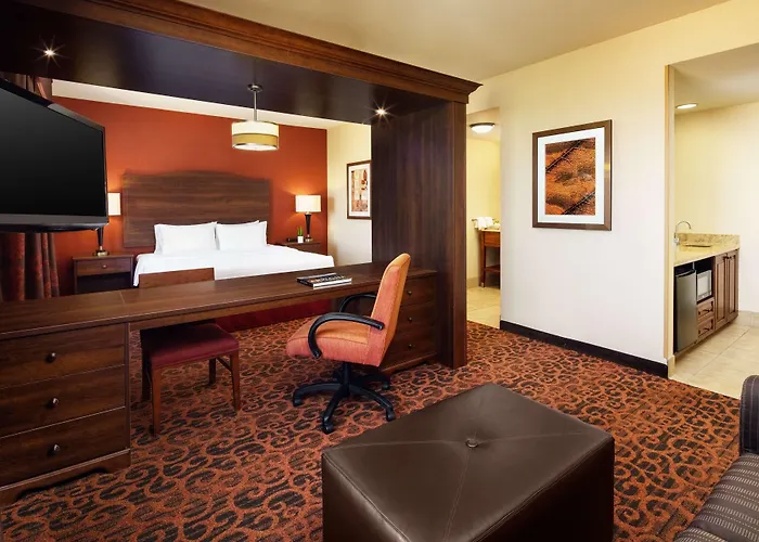 Hampton Inn & Suites Scottsdale At Talking Stick