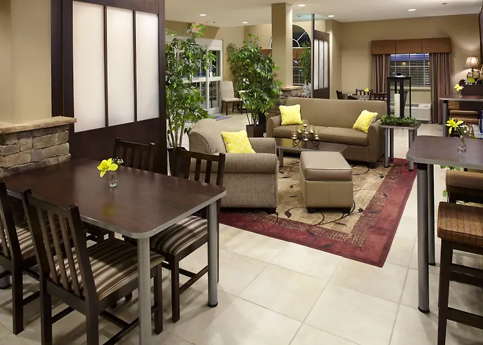 Microtel Inn & Suites By Wyndham Wheeling At The Highlands